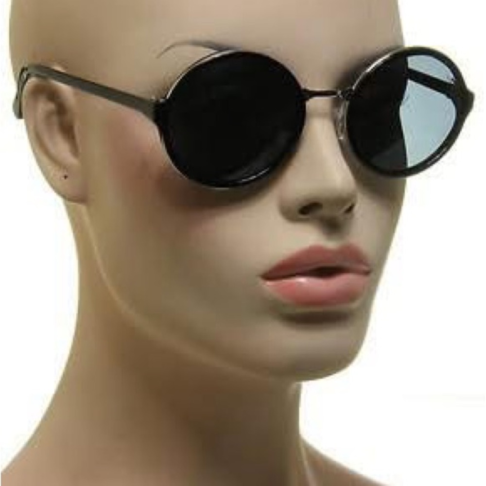 Retro style Black Round Sunglasses